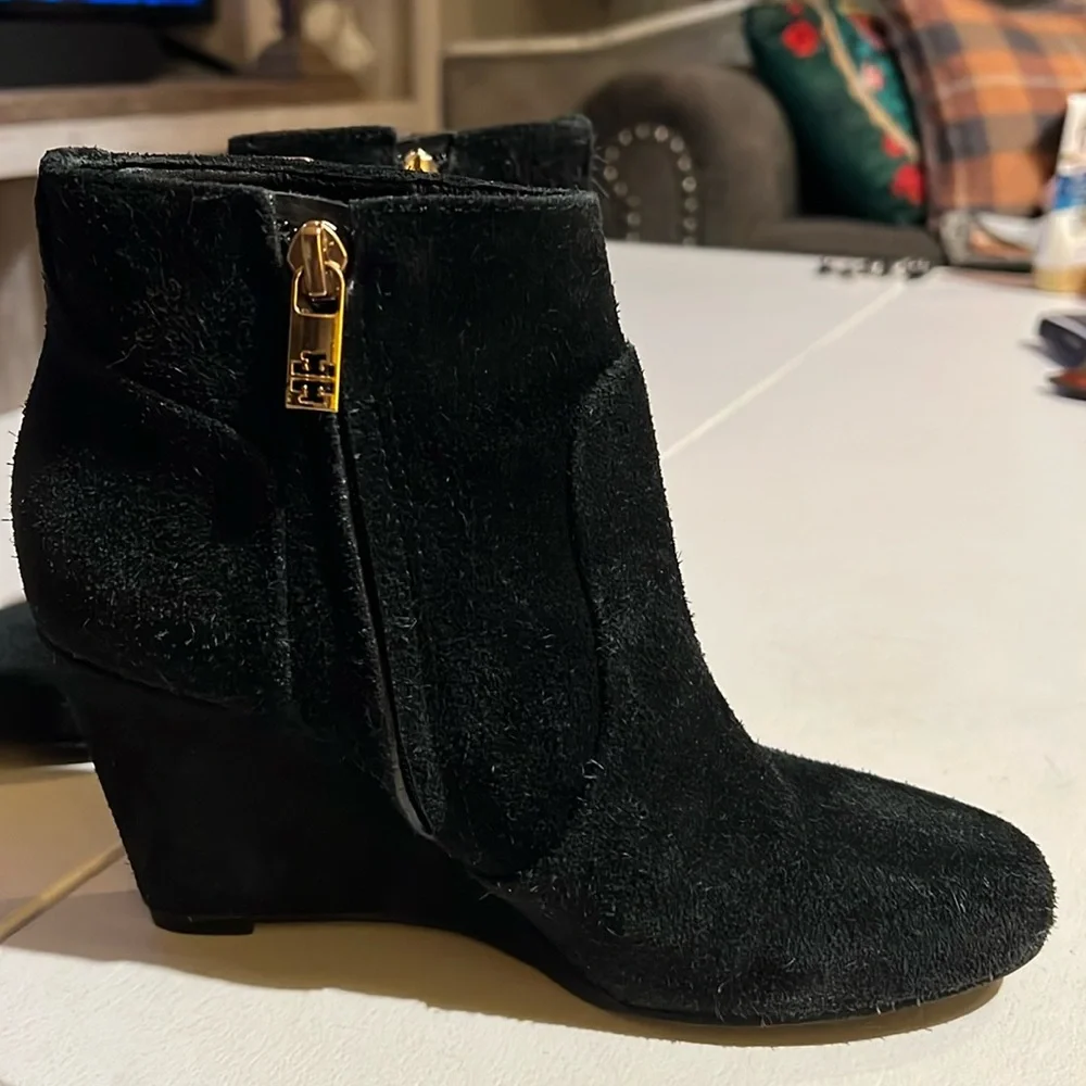 Tory Burch, Milan suede black ankle boots women’s size 6